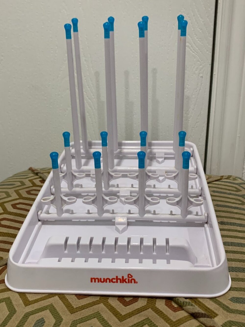 Munchkin fold bottle drying rack